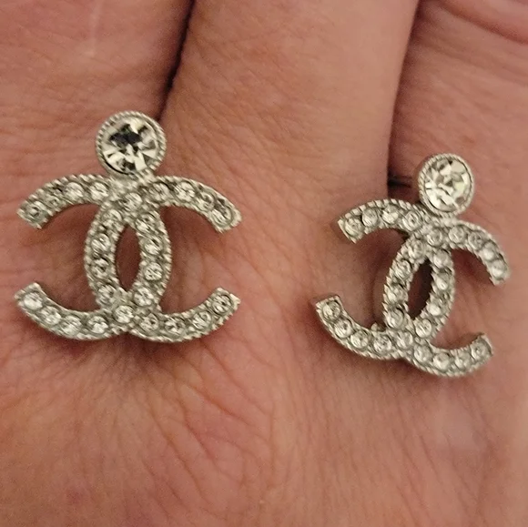 Chanel CC drop Strass/Christal Earrings - Picture 9 of 11